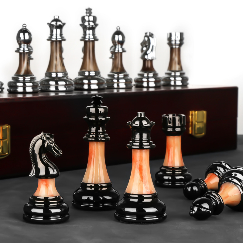 Junips | Luxurious chess set made of metal with a large 45 cm wooden board