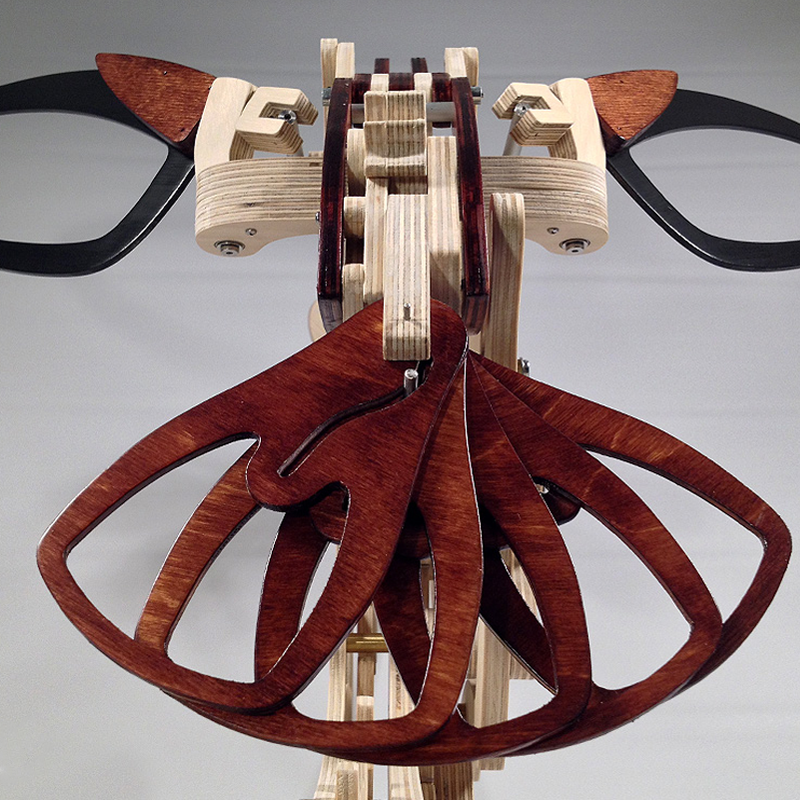 Junips | Wood Kinetic Hummingbird Sculpture