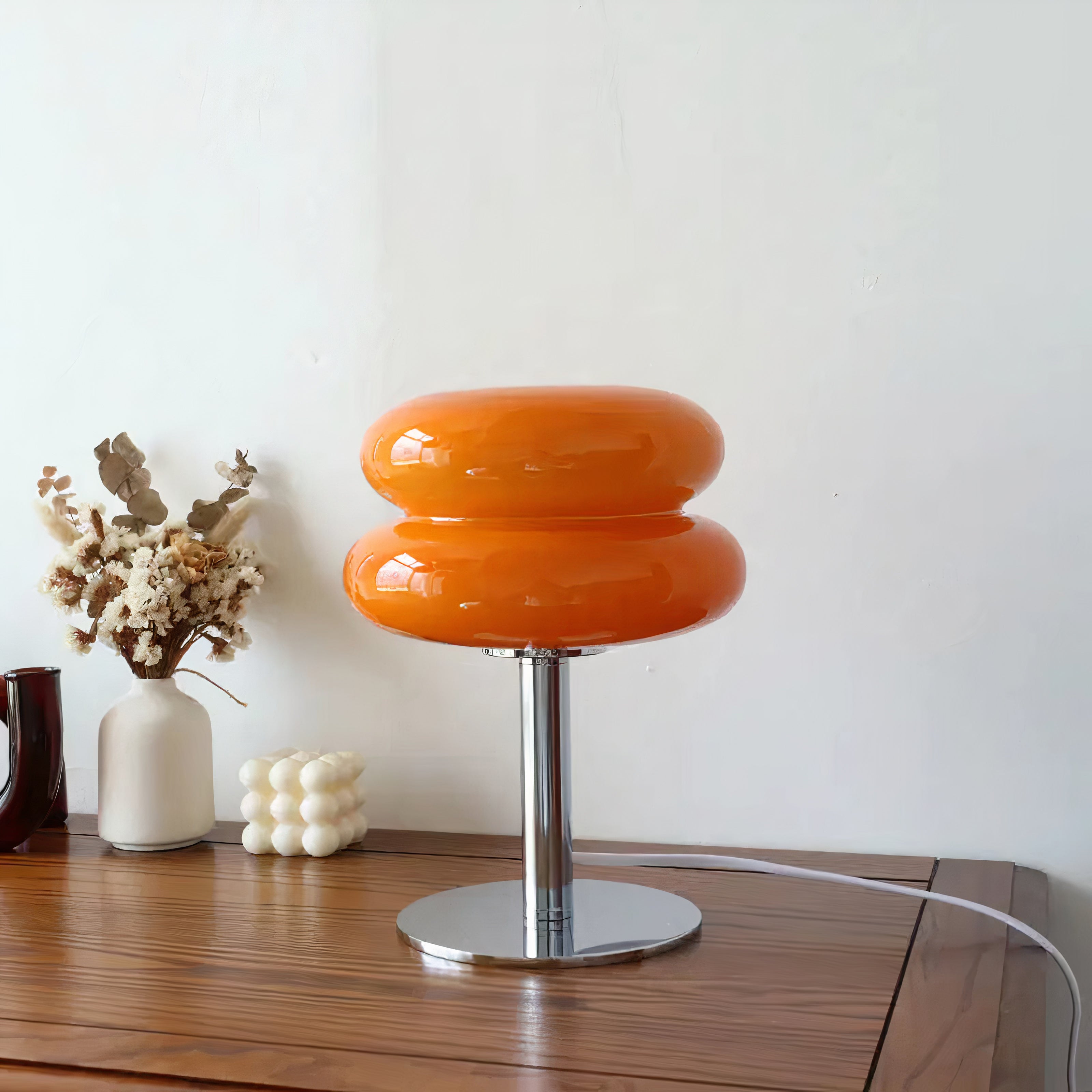 Junips | Table Lamp Retro Glass Shade
