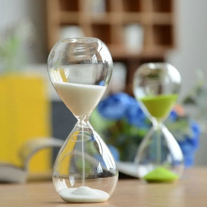 Junips | Creative transparent hourglass made of glass