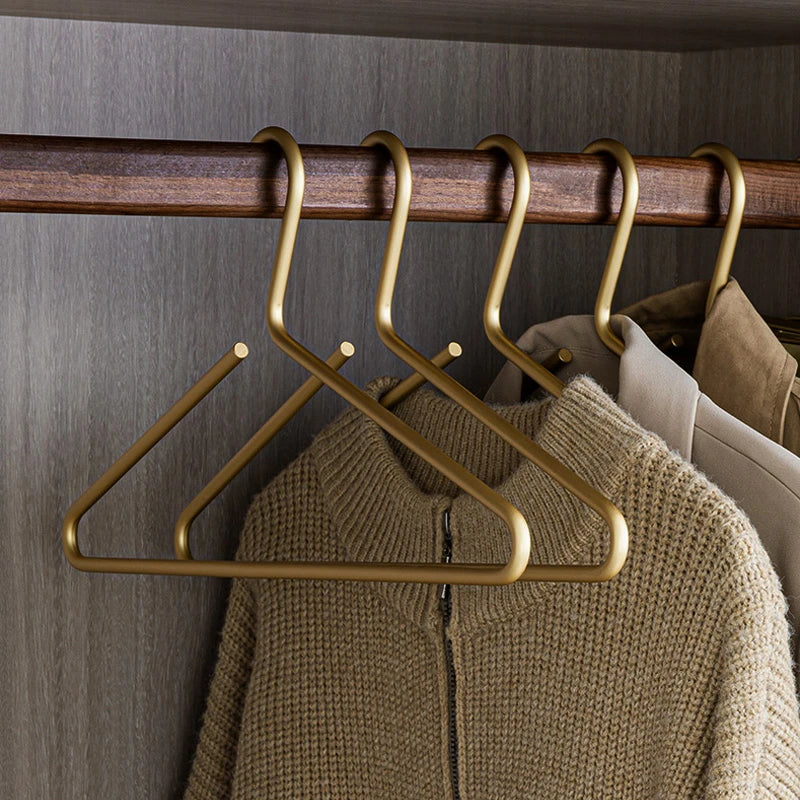 Junips | 5 pieces of hangers made of solid matte gold/silver │ Seamless wardrobe organizer made of metal