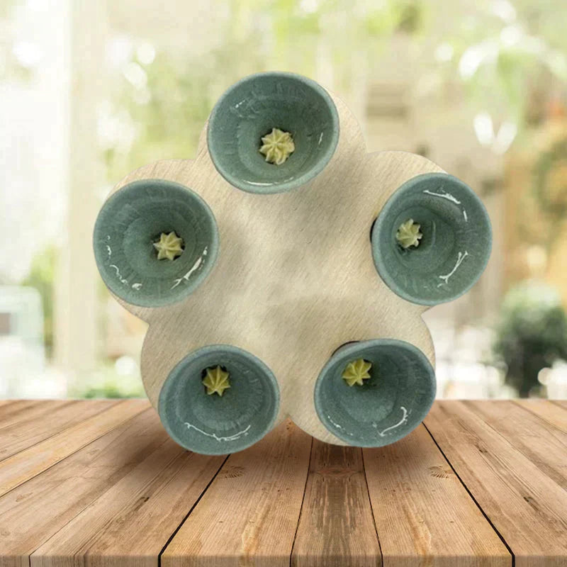 Junips | Drinking cup for bees and insects