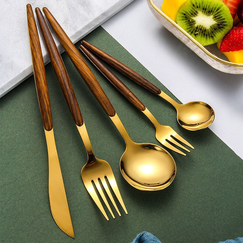 Junips | Wooden Handle Cutlery Set