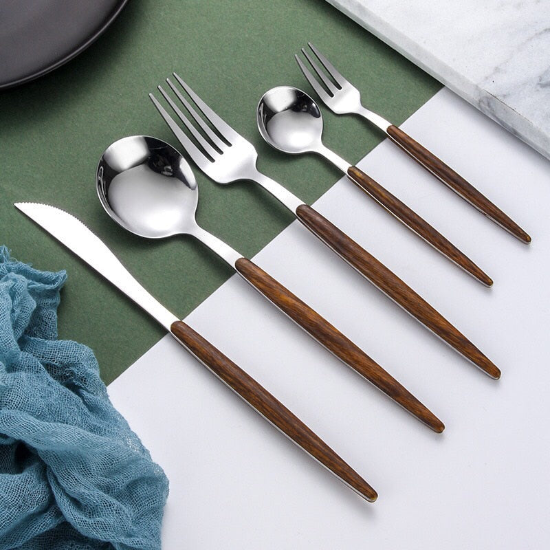 Junips | Wooden Handle Cutlery Set