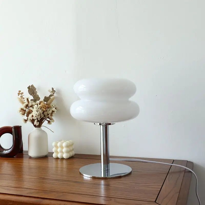 Junips | ItaliaDesign - Stylish Bauhaus table lamp for a modern interior