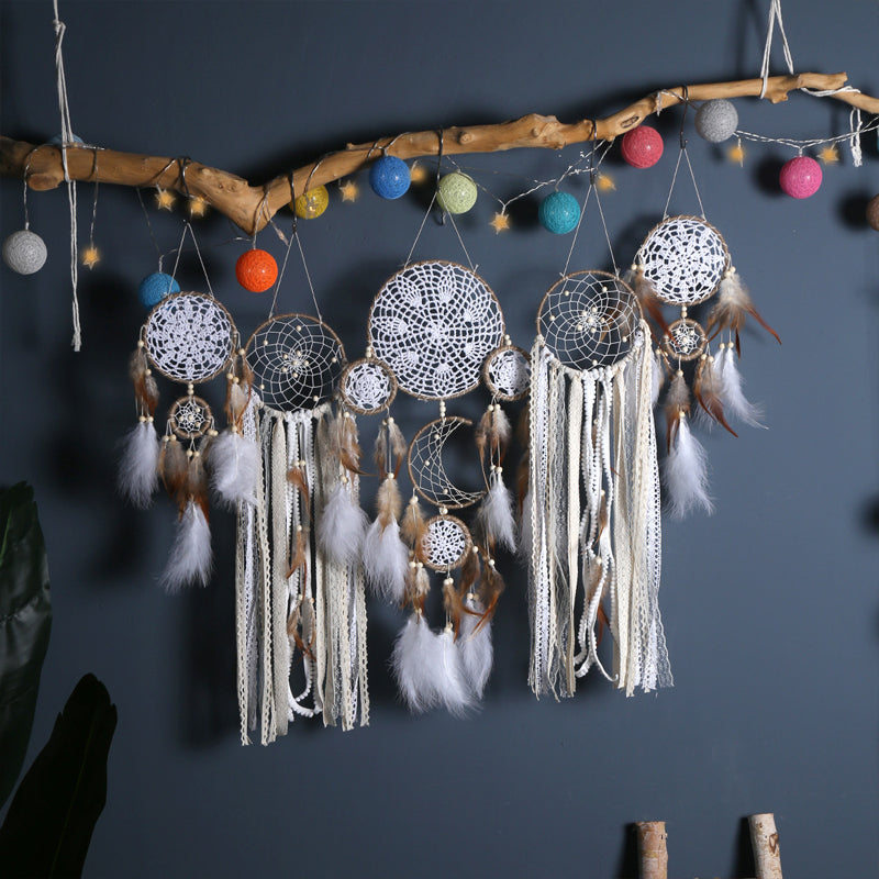 Junips | Dream catcher moon and stars hang over the bed (5 pieces)