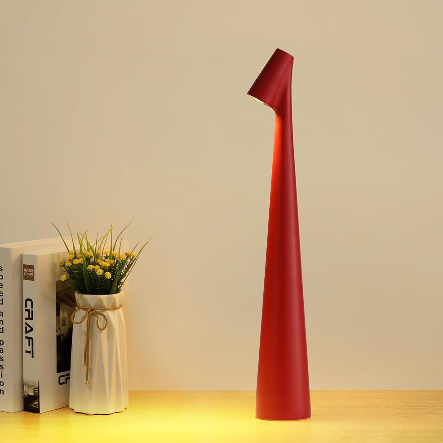 Junips | Table Lamp Modern Red Metal LED Light