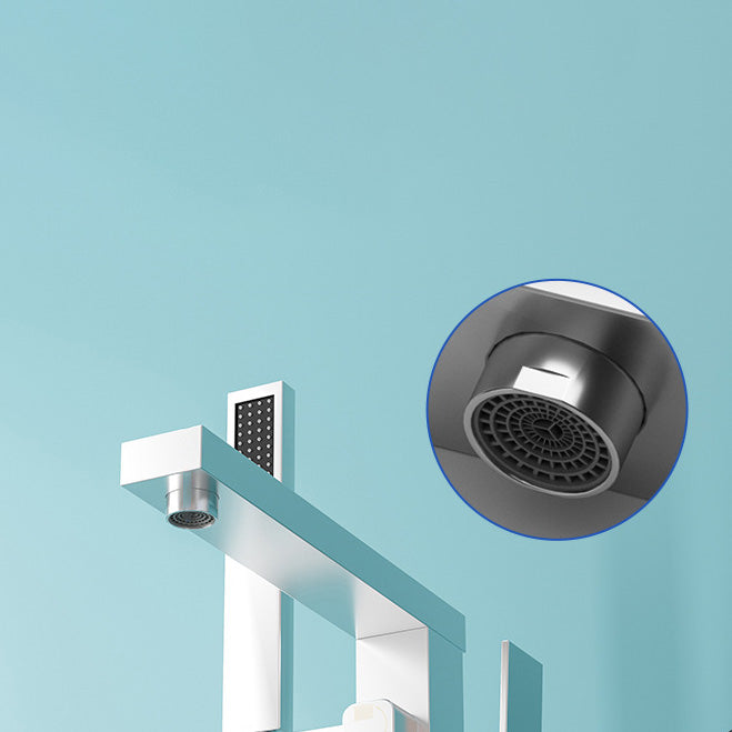 Junips | Modern Freestanding Bathtub Faucet Copper Floor Mounted Freestanding Bathtub Faucet