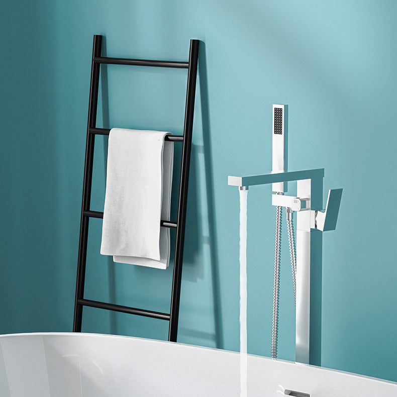 Junips | Modern Freestanding Bathtub Faucet Copper Floor Mounted Freestanding Bathtub Faucet