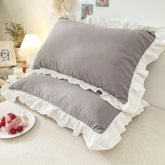 Junips | Coquette Ruffle Pillowcase