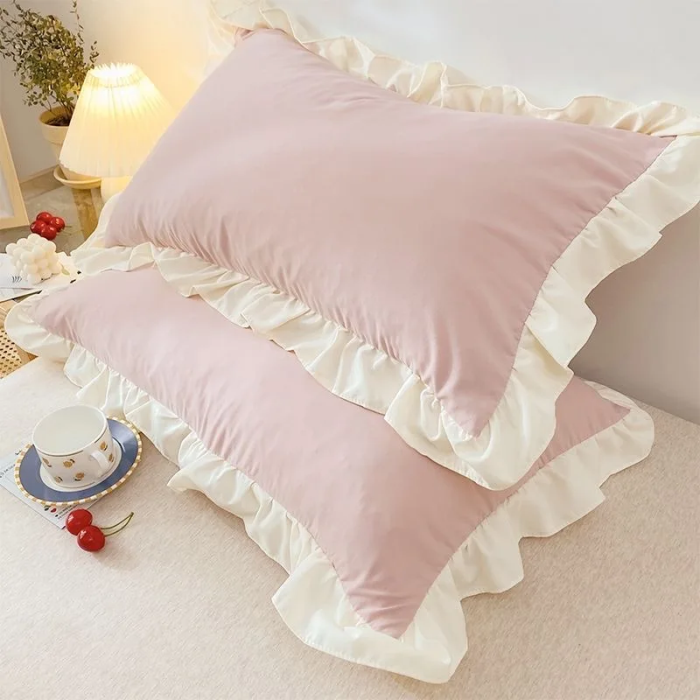 Junips | Coquette Ruffle Pillowcase