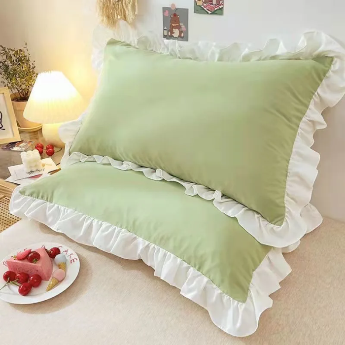 Junips | Coquette Ruffle Pillowcase