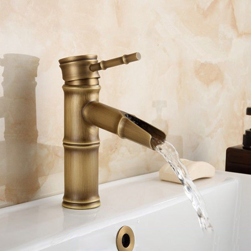 Junips | Farmhouse Brass Bathroom Faucet With Lever Handle Single Hole Sink Faucet