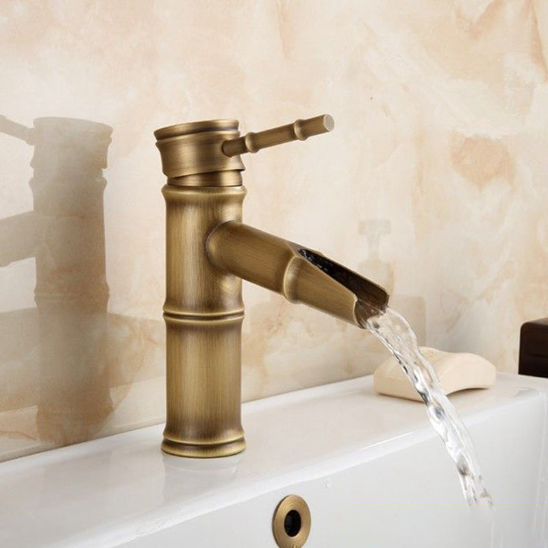 Junips | Farmhouse Brass Bathroom Faucet With Lever Handle Single Hole Sink Faucet