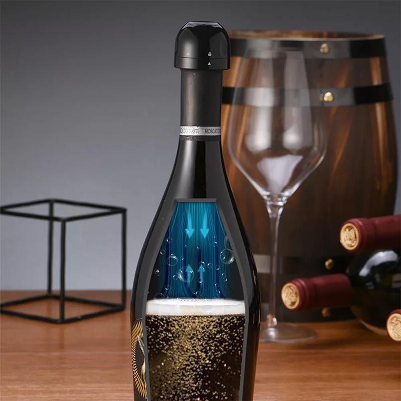 Junips | Reusable leak-proof silicone sealing cap for champagne and wine bottles