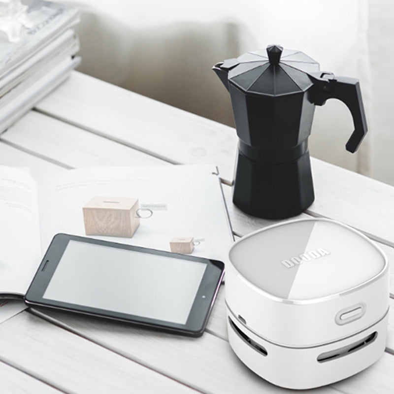 Junips | Mini portable electric vacuum cleaner