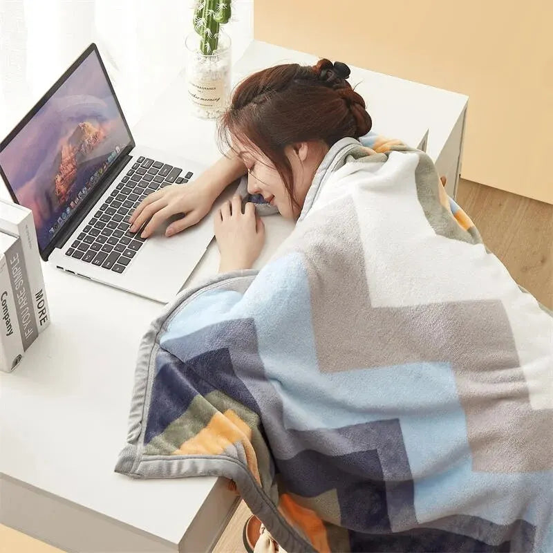 Junips | Thick Flannel Blanket - FlannelWarm