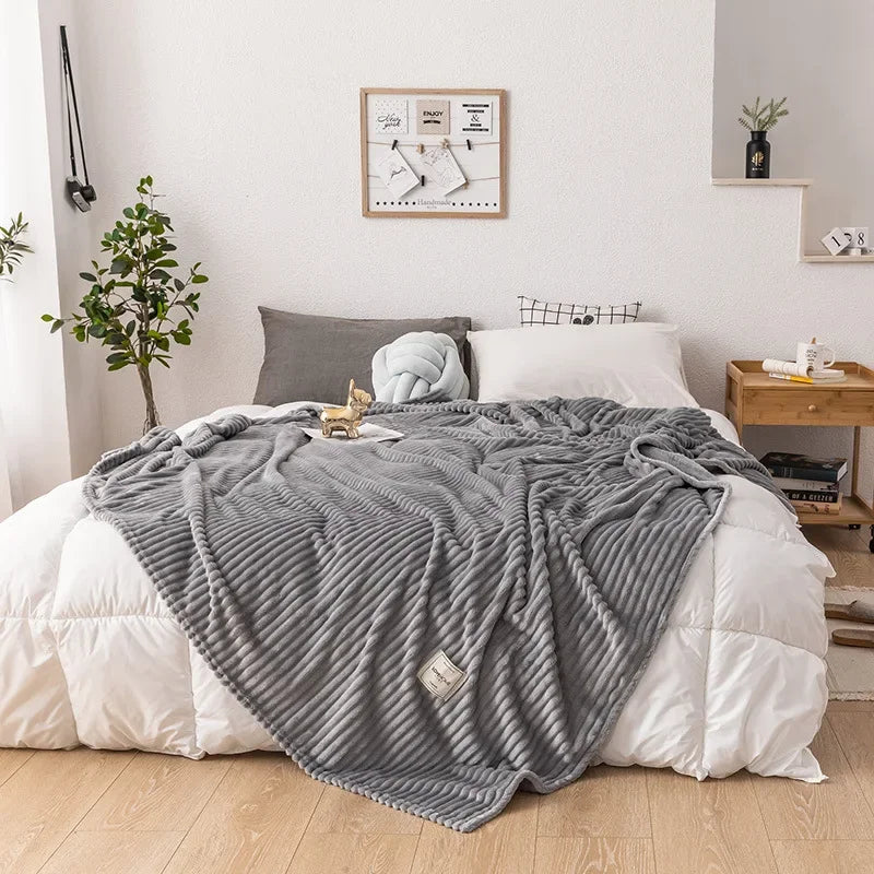 Junips | Thick Flannel Autumn Blanket - WarmHaven