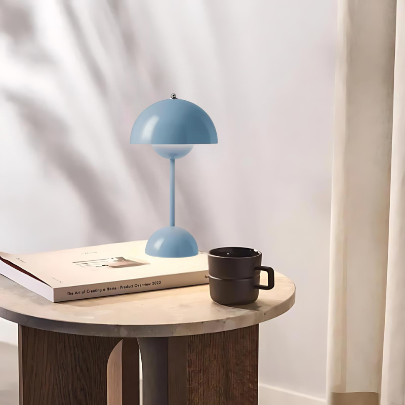 Junips | Modern table lamp in mushroom design with touch control