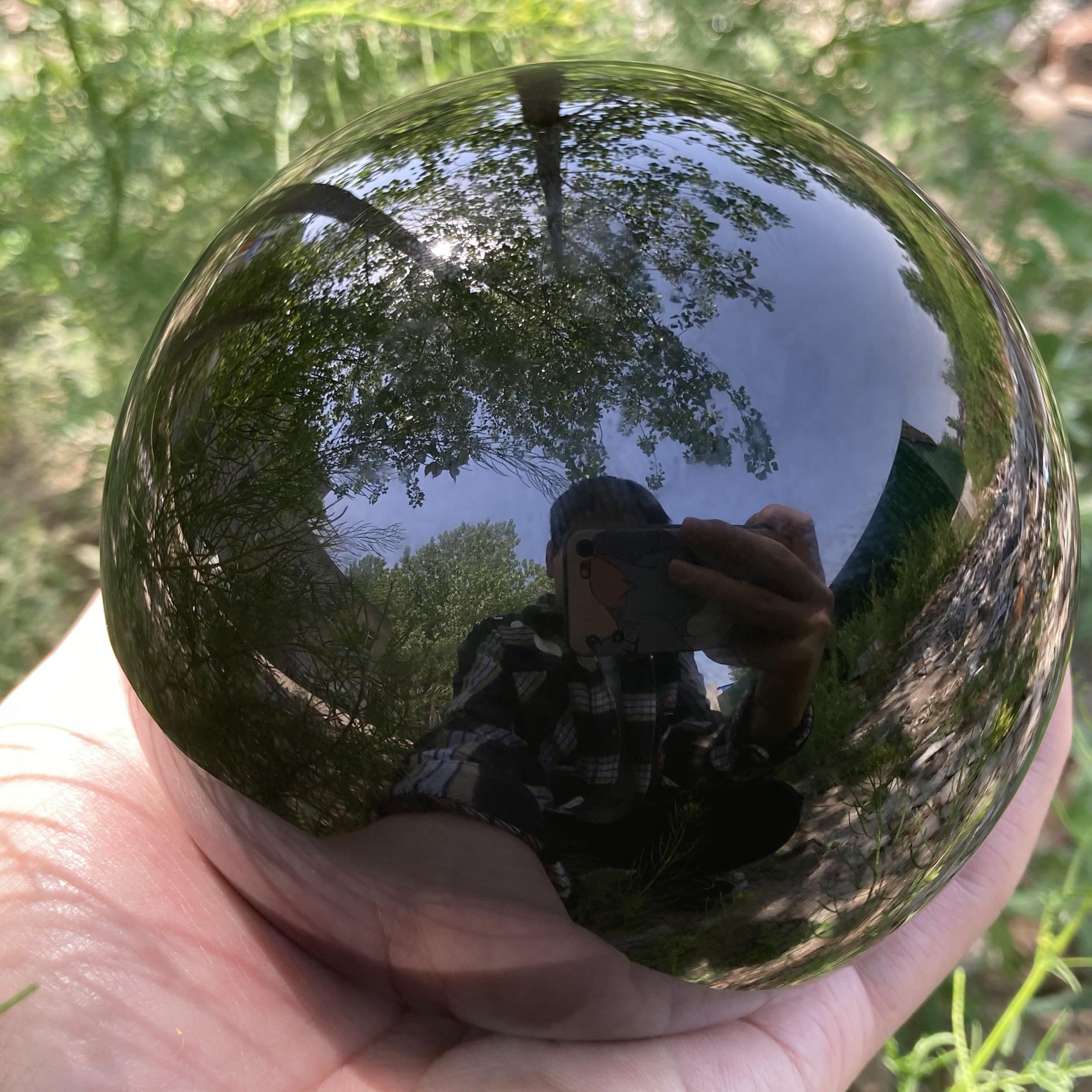 Junips | Obsidian Crystal Ball Decoration