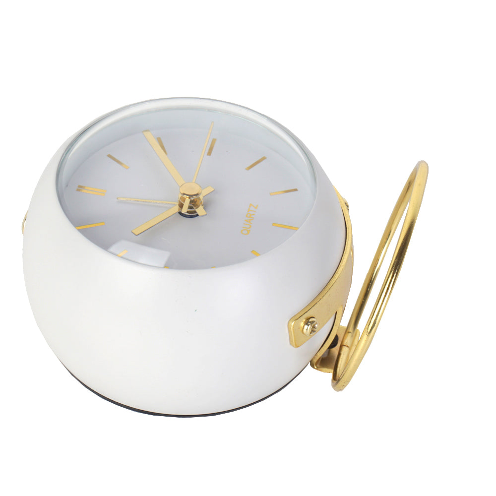 Junips | Minimalistic round table clock