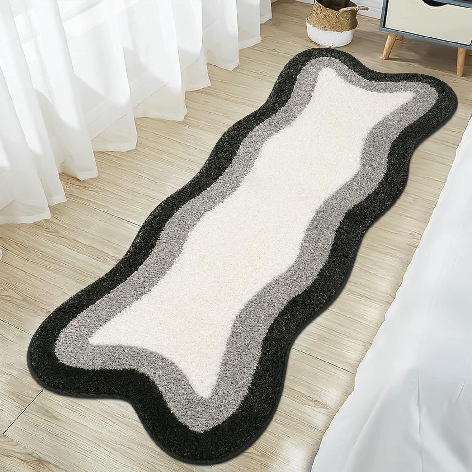 Junips | Black Gradient Bath Mats, Carpet for Bathrooms, Cute Non-Slip Irregular Carpet for Shower Room