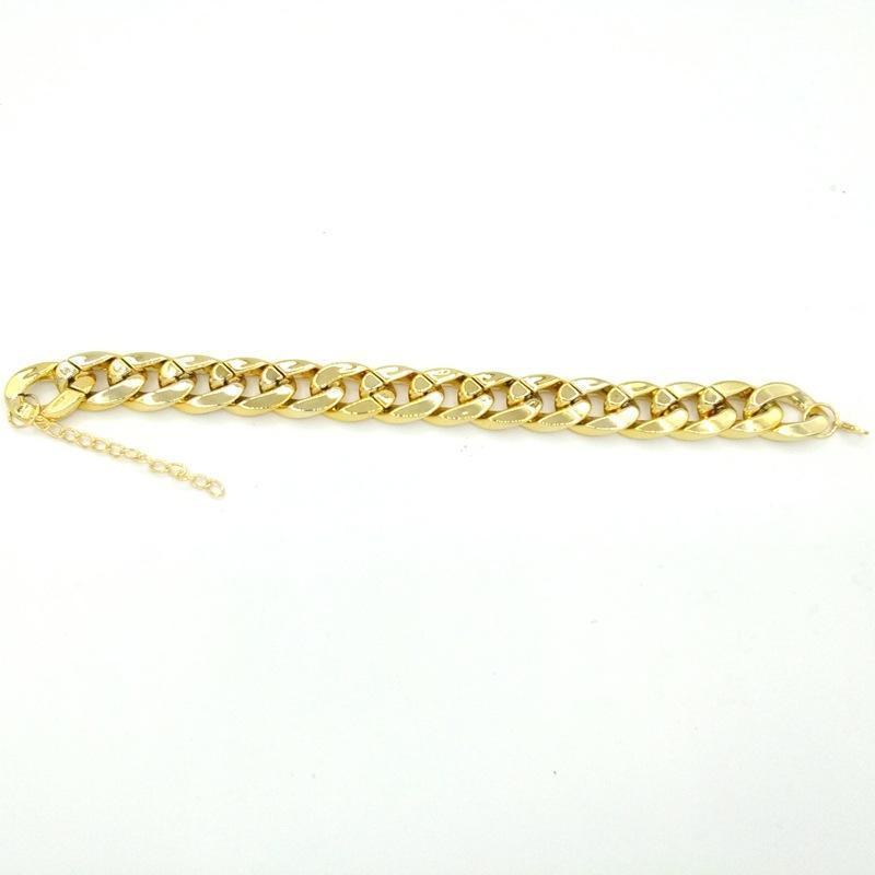 Junips | Thick golden chain pet safety collar