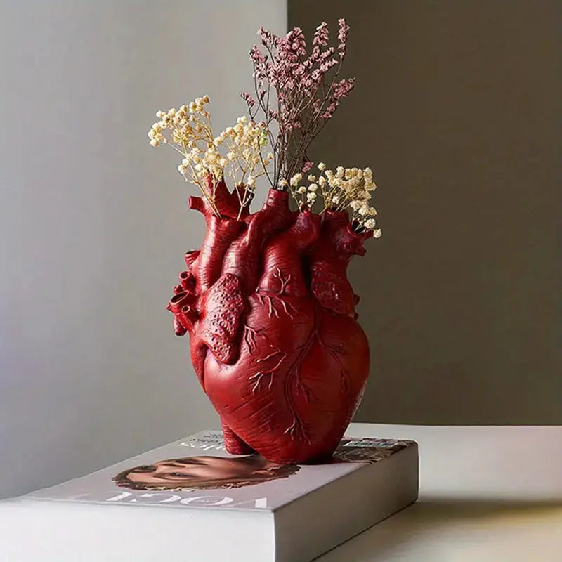Junips | Dorsø - Ceramic Heart Vase