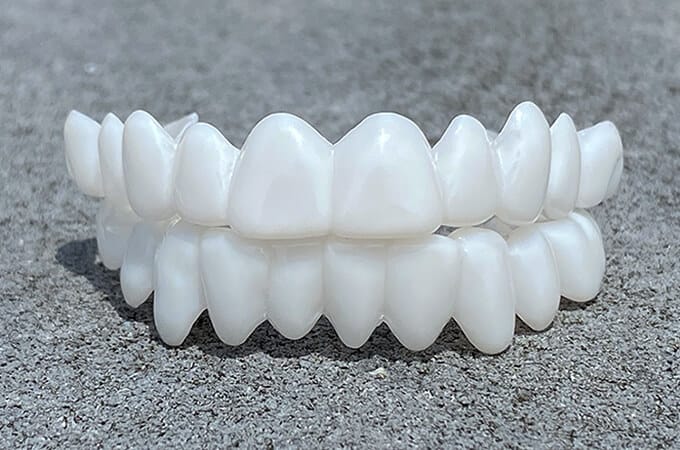 Junips | Dental prosthesis