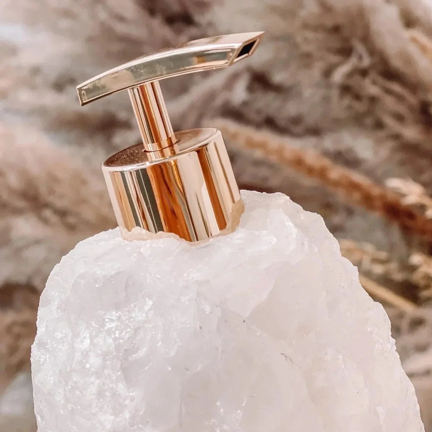 Junips | Soap Dispenser made of Crystal Glass