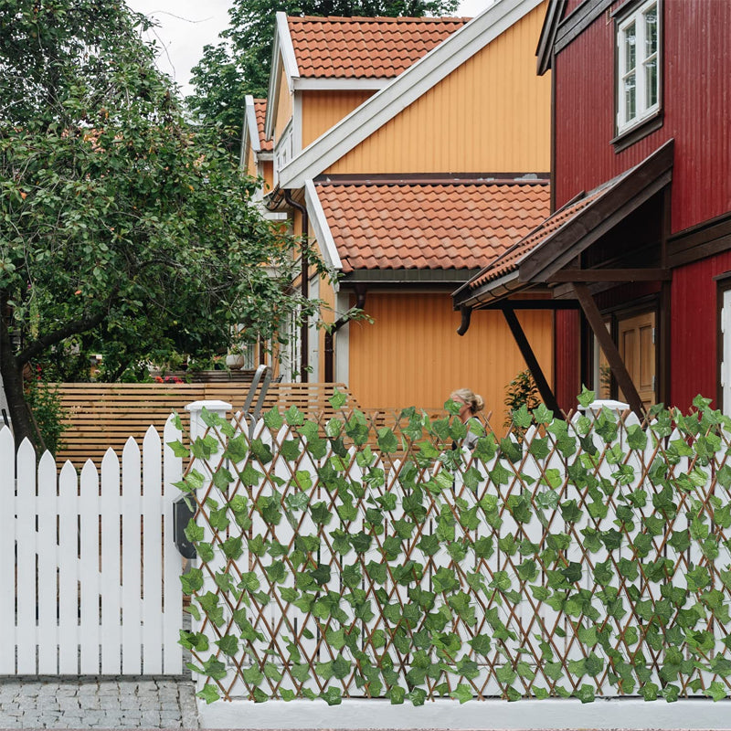 Junips | Expandable Faux Twilight Fence