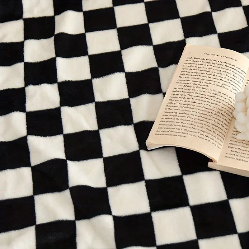 Junips | Classic Check Blanket – Soft and Warm Blanket for Sofa and Bedroom