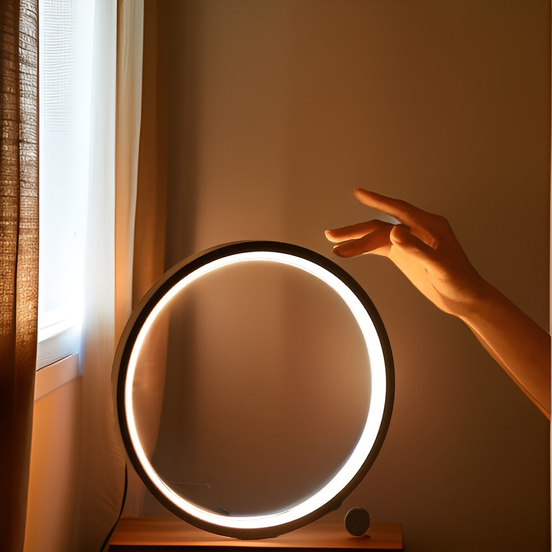 Junips | Halo Glo Lamp – minimalistic dimmable round LED table lamp