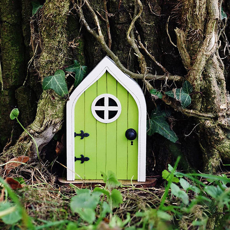 Junips | Fairy Tale Scene - Mini Elf Door