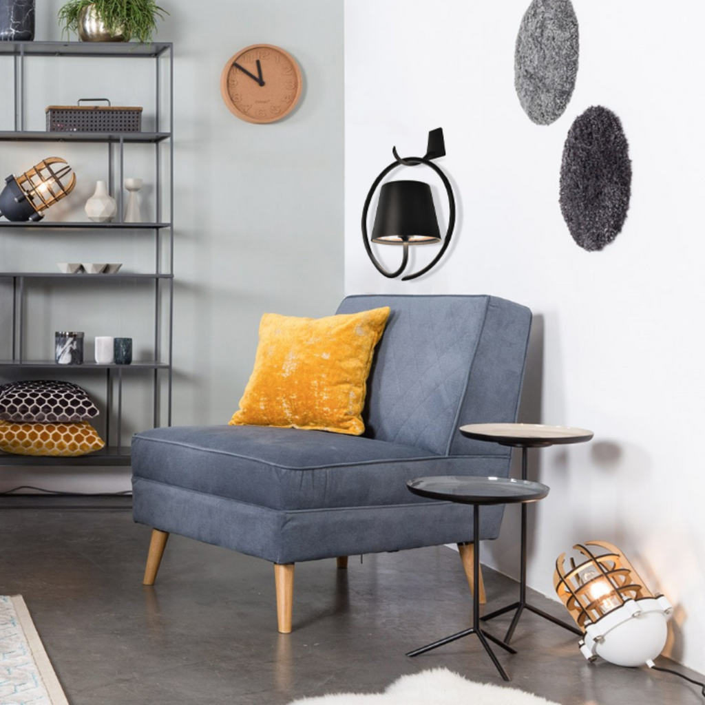 Junips | Emptyoo - Stylish Pendant Light for a Modern Interior