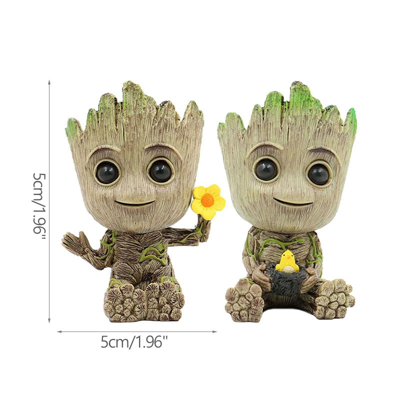 Junips | Cartoon Large Miniature Figure: Playful Office Decoration