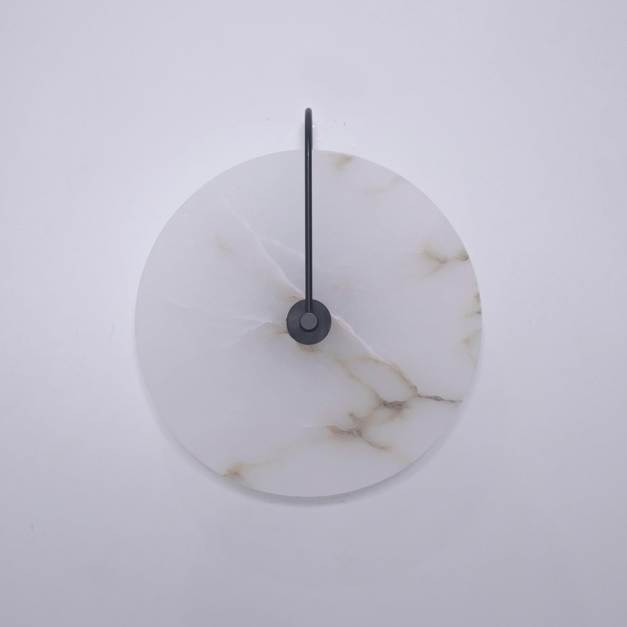 Junips | White Alabaster Wall Lamp