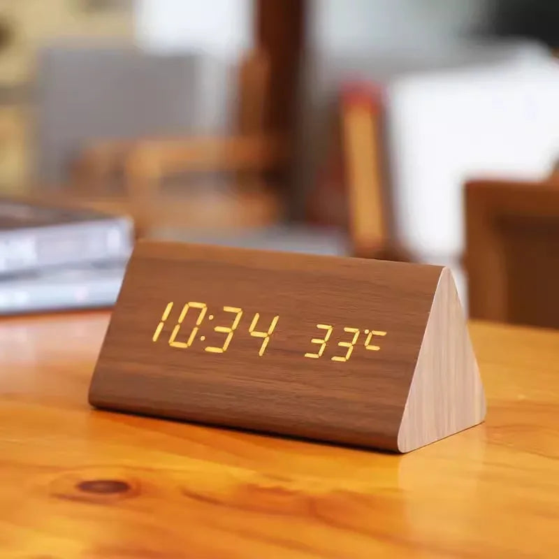Junips | Charms | Digital Wooden Alarm Clock | Including Temperature Display