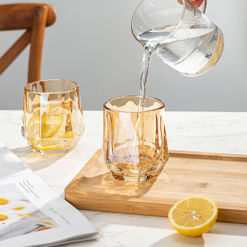 Junips | Amber hexagonal Glass Cups