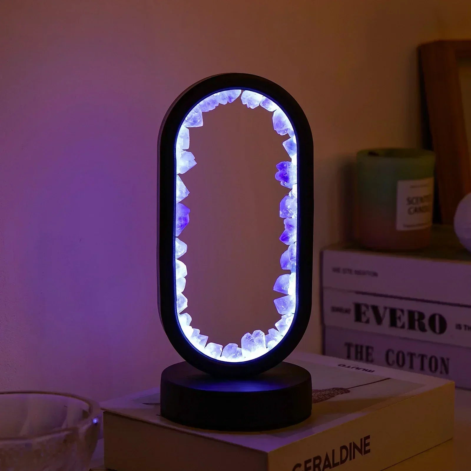 Junips | Table lamp with crystal ambient light design