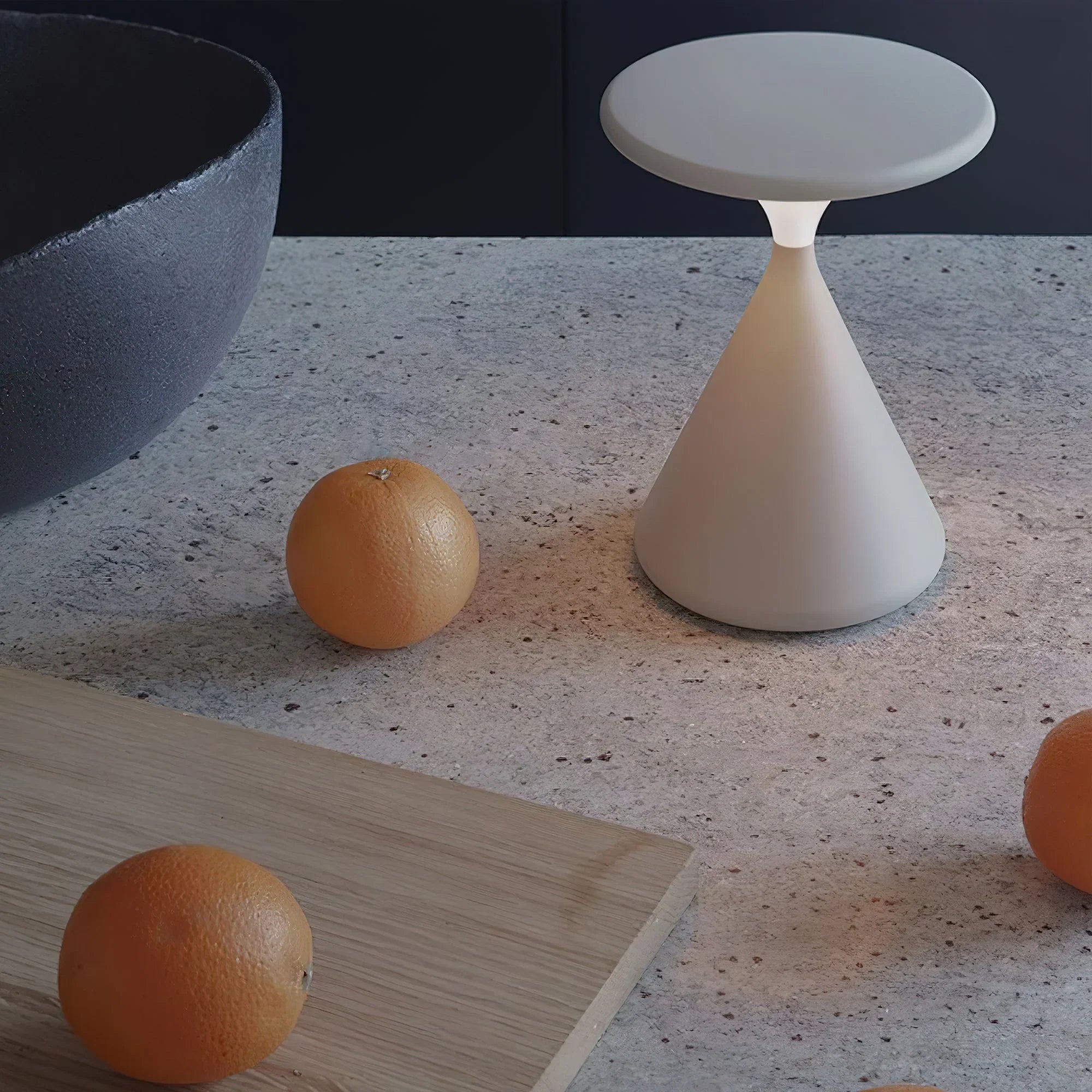 Junips | Wireless Table Lamp Amos Hourglass