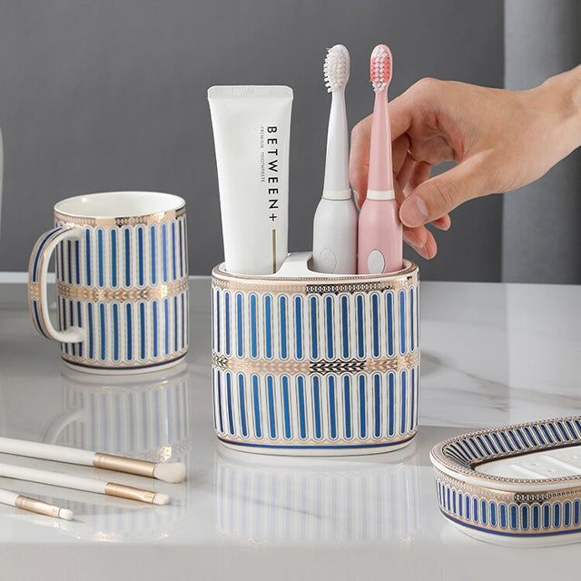 Junips | Luxurious Art Deco Bathroom Accessory Holder