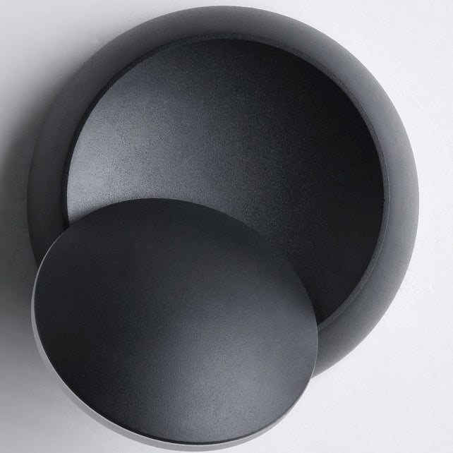 Junips | Contemporary Nordic Iron Round Eclipse Rotatable LED Wall Light for Nightstand