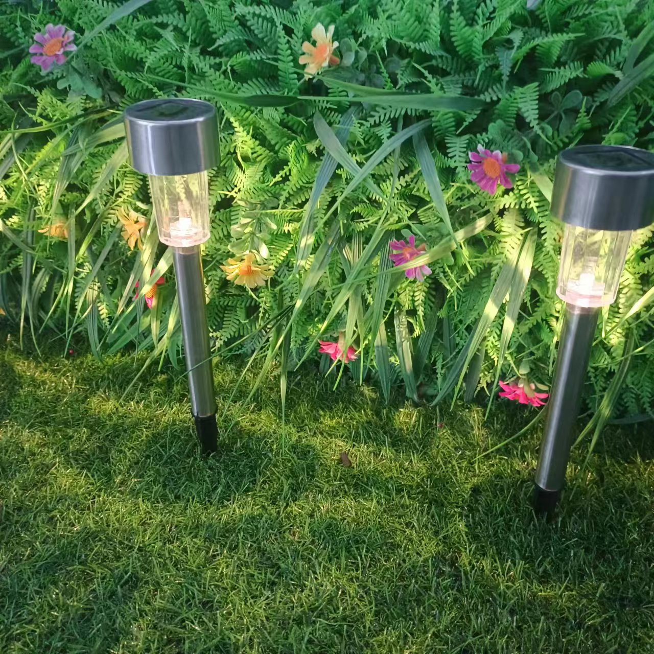 Junips | Modern simplicity solar waterproof stainless steel cylinder LED landscape lighting outdoor light for the garden
