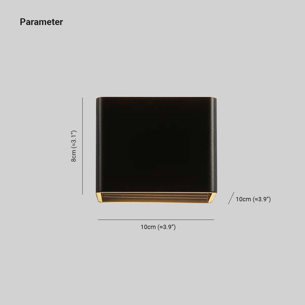 Junips | OrrSquare – Modern square wall lamp for stylish lighting