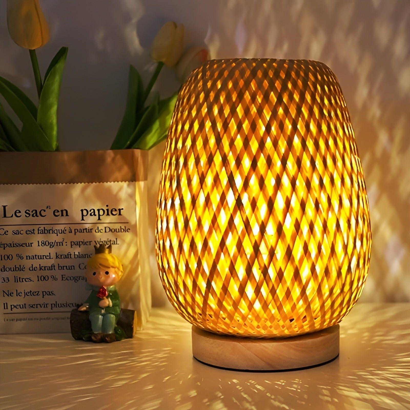Junips | Aura Lamp - Bamboo USB-powered Table Lamp for the Bedroom
