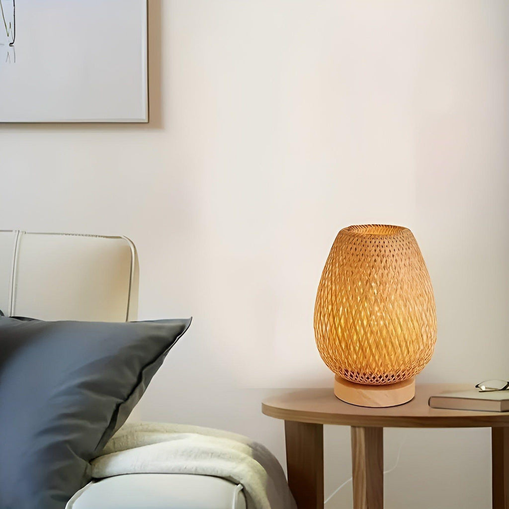 Junips | Aura Lamp - Bamboo USB-powered Table Lamp for the Bedroom