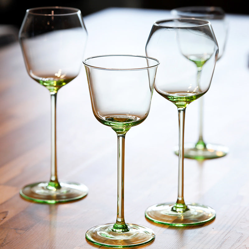 Junips | Bareqeth Green Wine Glass