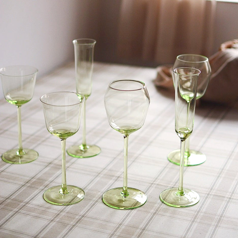 Junips | Bareqeth Green Wine Glass