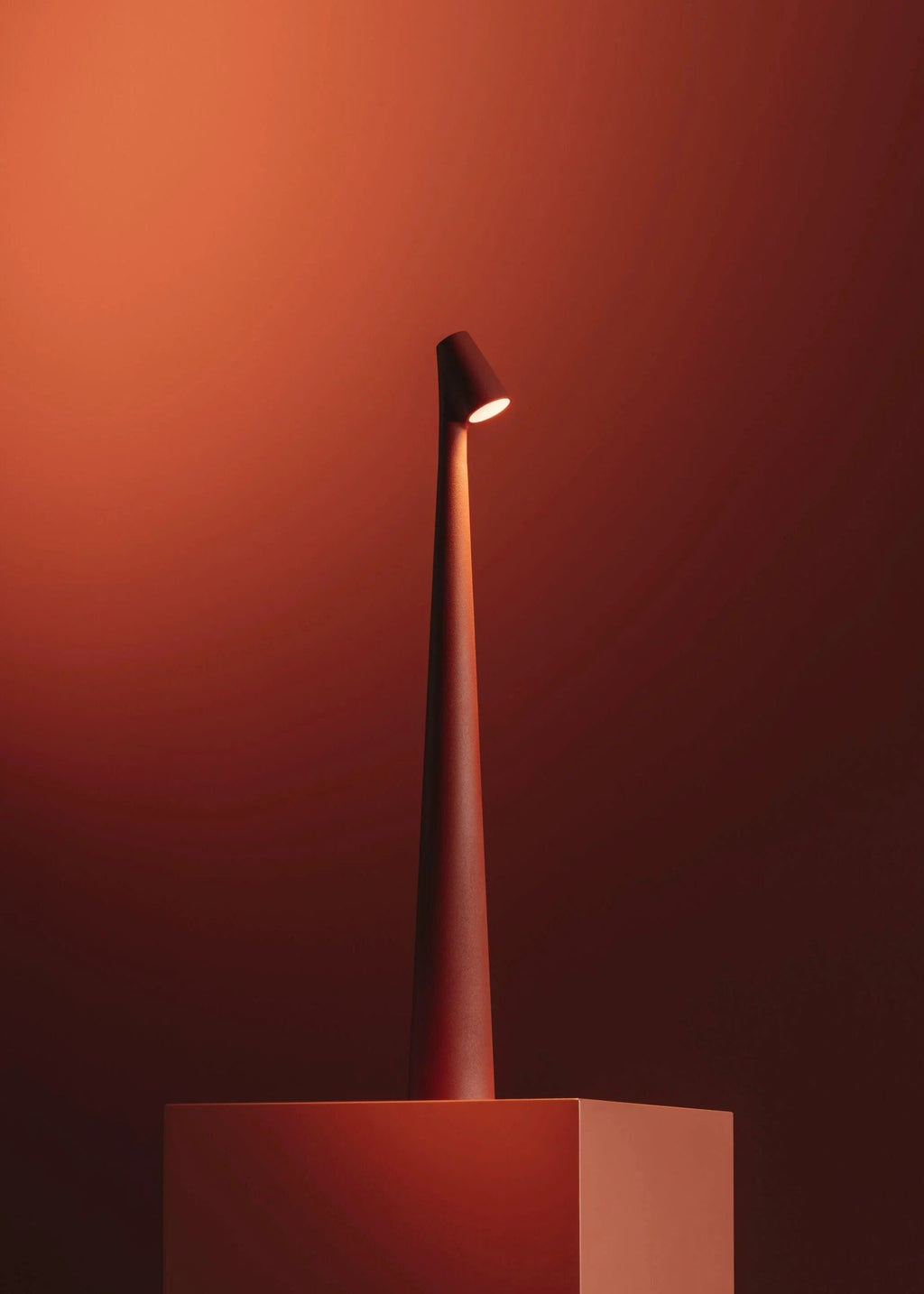 Junips | Wireless LED Table Lamp with Dimming – Modern Nordic Style Design